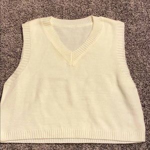 v-neck cropped sweater vest
